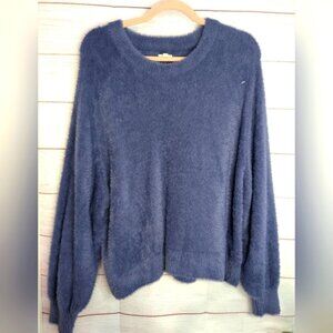 Nwot Aerie Fuzzy 🤗 Snuggly Soft Pull Over Sweater Size Medium
